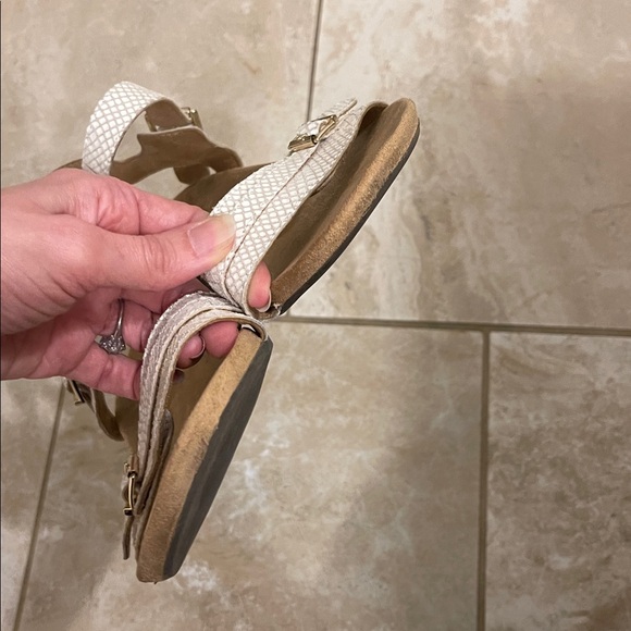 Vionic Laurie Sandals Low Wedge 8 White - Picture 2 of 7